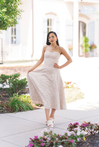Champagne Lace Midi Dress - barndoorboutiquetn