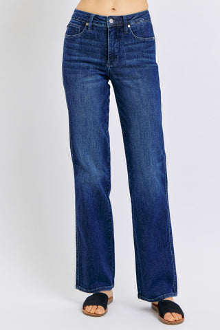 Judy Blue Classic Straight Jeans - barndoorboutiquetn