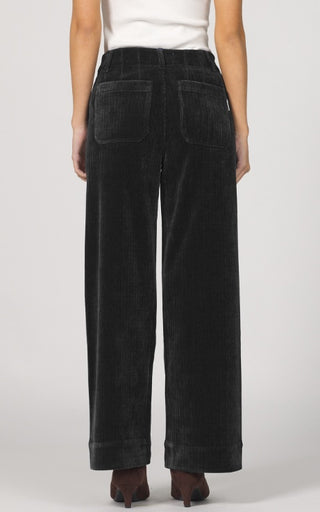 Dear John Audrey Black Jeans - barndoorboutiquetn