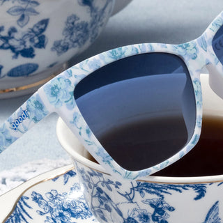 Partial to Porcelain - barndoorboutiquetn