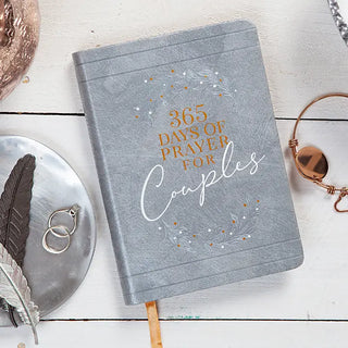 365 Days of Prayer For Couples - barndoorboutiquetn