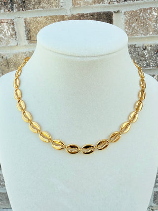 Puka Shell Necklace - barndoorboutiquetn