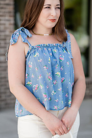 Dolly Chambray Top - barndoorboutiquetn