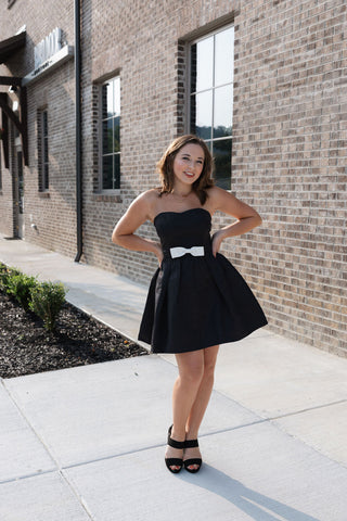 Take A Bow Mini Dress - barndoorboutiquetn