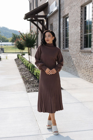 Classic Beauty Pleated Skirt - barndoorboutiquetn