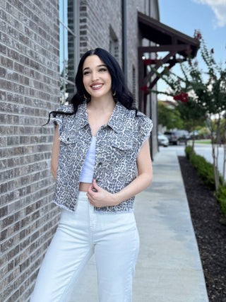 Savannah Edge Vest - barndoorboutiquetn