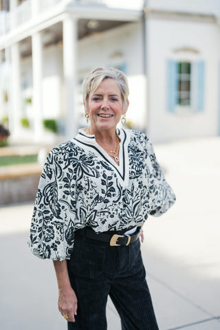 Noir Floral Contrast Blouse - barndoorboutiquetn