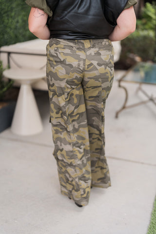 Rory Camo Cargo Pants - barndoorboutiquetn