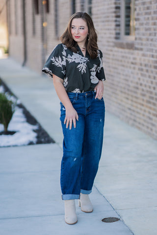 Abstract Floral Top - barndoorboutiquetn