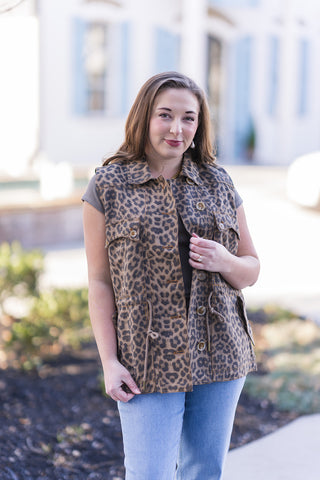 Street-Style Spotted Vest - barndoorboutiquetn