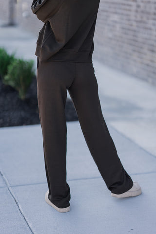 Classic Comfort Joggers - barndoorboutiquetn