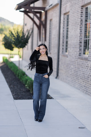 Tish Velvet Top - barndoorboutiquetn