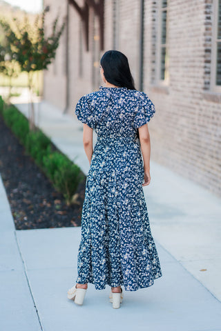 Waterlily Midi Dress - barndoorboutiquetn