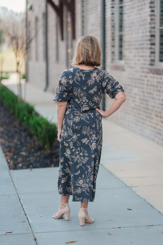 Midnight Tea Midi Dress - barndoorboutiquetn