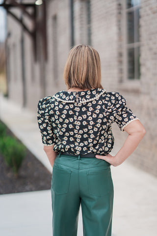 Delicate Daisy Blouse - barndoorboutiquetn