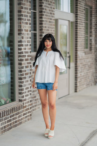 Tulip Flutter Sleeve Blouse - barndoorboutiquetn