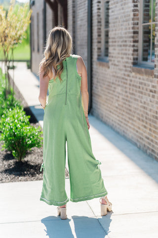Lilypad Jumpsuit - barndoorboutiquetn