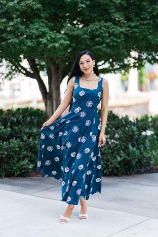 Indigo Bloom Midi Dress - barndoorboutiquetn