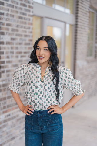 Flower Patch Blouse - barndoorboutiquetn