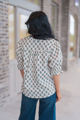 Flower Patch Blouse - barndoorboutiquetn