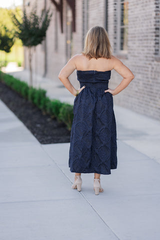 Midnight Bloom Midi Dress - barndoorboutiquetn