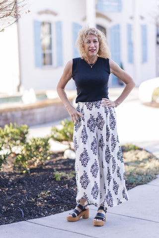 Monochromatic Muse Pants - barndoorboutiquetn