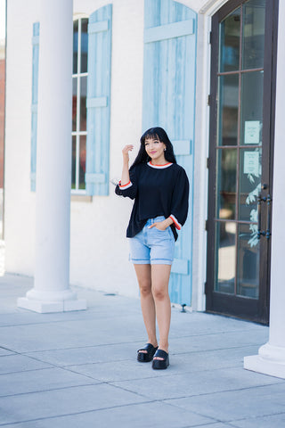 Toucan Blouse - barndoorboutiquetn