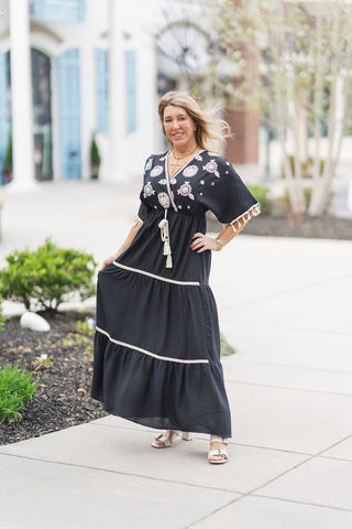 Onyx & Ivory Maxi Dress - barndoorboutiquetn