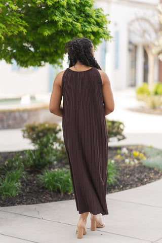Espresso Column Pleat Midi Dress - barndoorboutiquetn