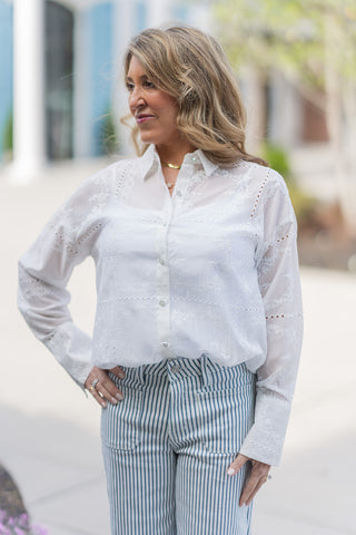 Vintage Heirloom Button-Down Shirt - barndoorboutiquetn