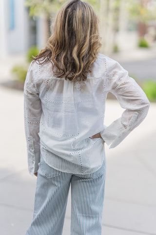 Vintage Heirloom Button-Down Shirt - barndoorboutiquetn