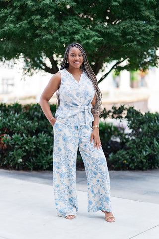 Azure Bloom Linen Top - barndoorboutiquetn