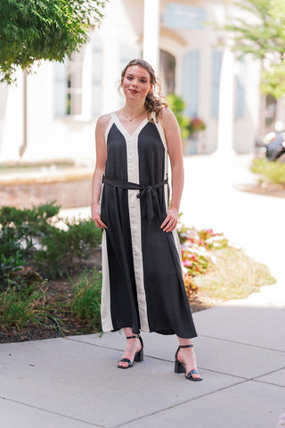 Runway Midi Dress - barndoorboutiquetn