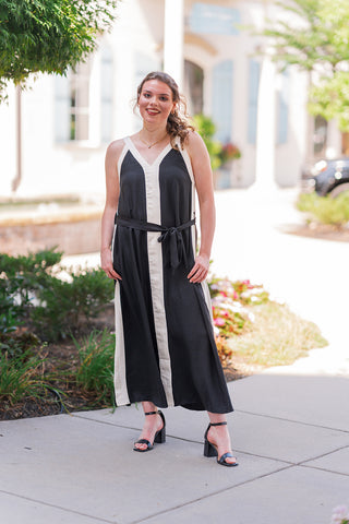 Runway Midi Dress - barndoorboutiquetn