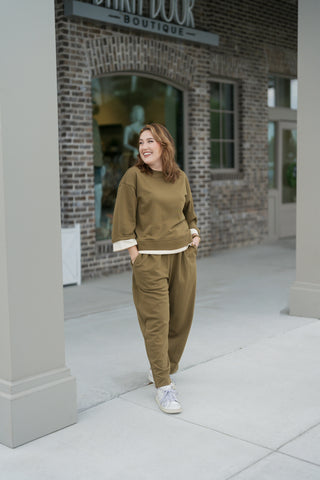 Weekend in Woodland Pullover - barndoorboutiquetn