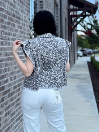 Savannah Edge Vest - barndoorboutiquetn