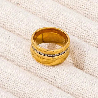 Misty Ring - barndoorboutiquetn