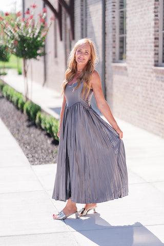 Luna Metallic Midi Dress - barndoorboutiquetn