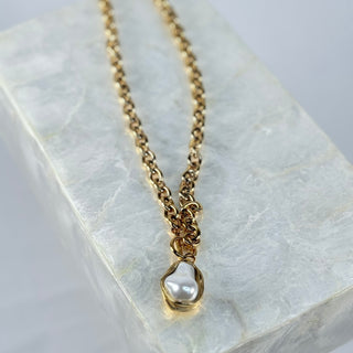 Pearl Drop Necklace - barndoorboutiquetn