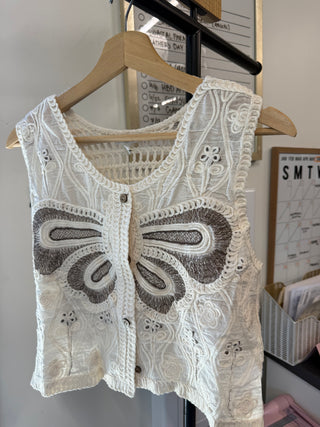 Mariposa Meadow Crochet Vest - barndoorboutiquetn