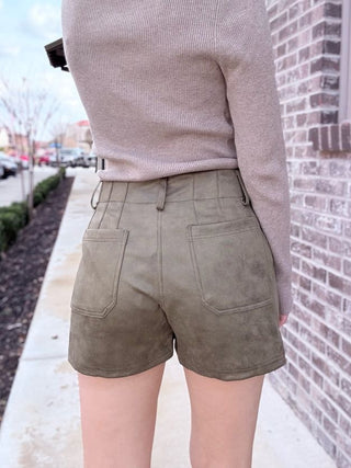Colette Shorts - barndoorboutiquetn