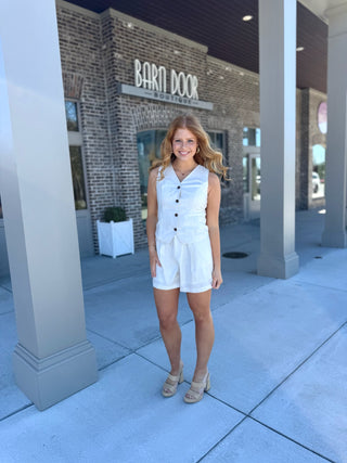 Manhattan Muse Vest - barndoorboutiquetn